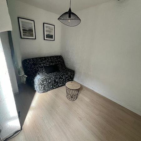 Studio En Duplex La Roquebrussanne 外观 照片