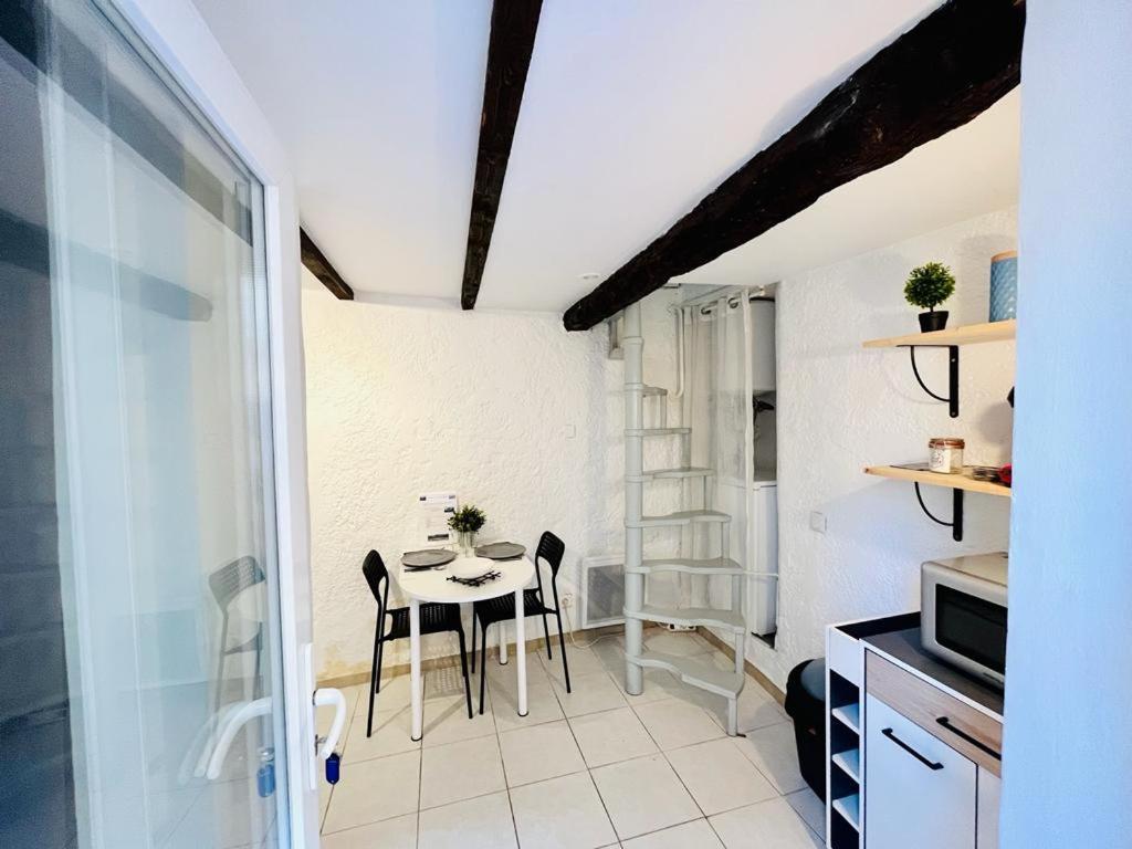 Studio En Duplex La Roquebrussanne 外观 照片